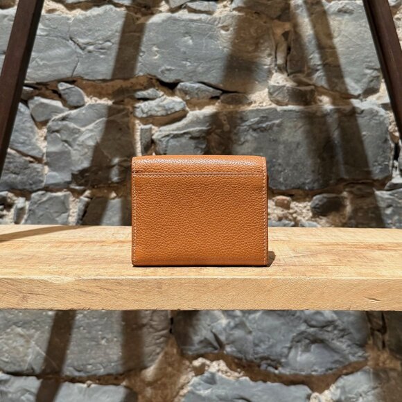 Burberry TB Compact Trifold Tan Grained Leather Wallet - Picture 13 of 16